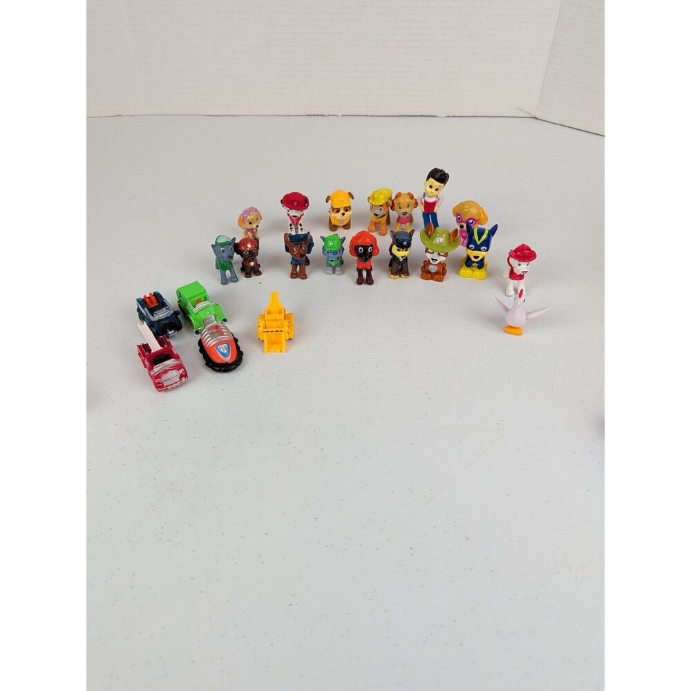 Paw Patrol Mighty Pups Ultimate Rescue Figure And Vehicles LOT OF 22